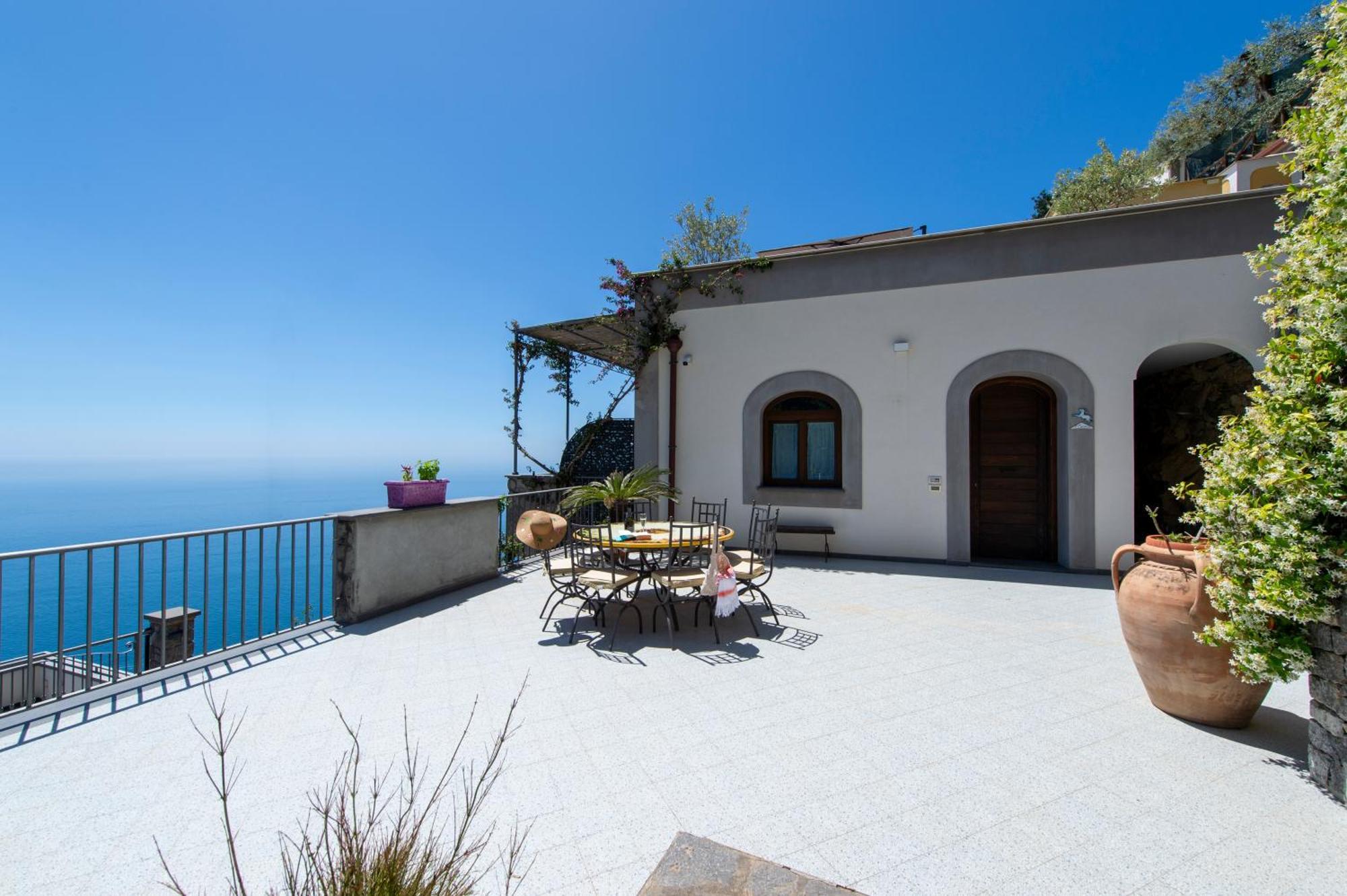 Le Contrade By Sosore Holiday Homes -Amalfi Coast Furore Værelse billede